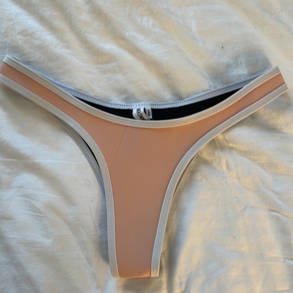 Hoaka bikini - Picture 5 of 7